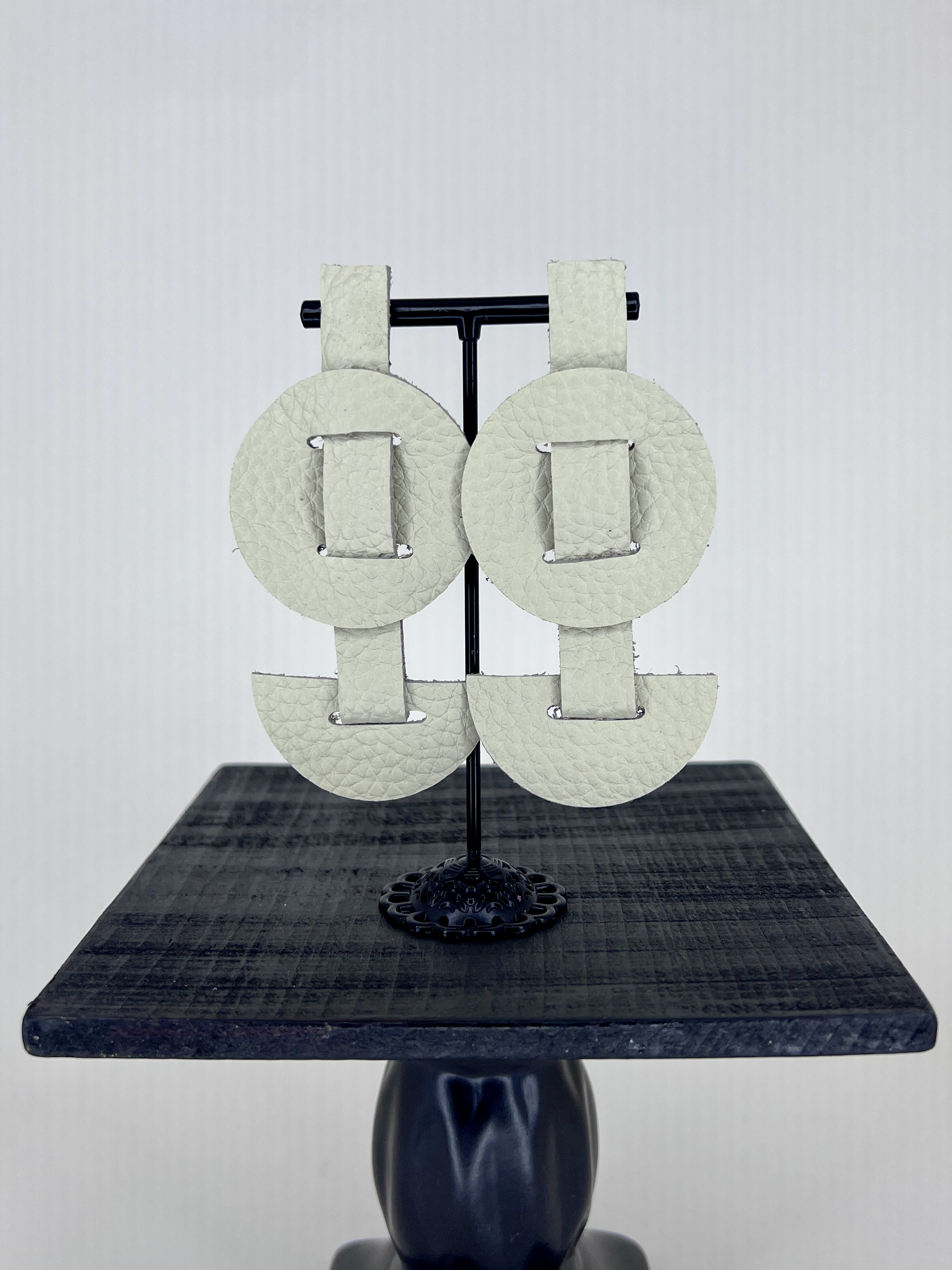 Geo Link Leather Drops