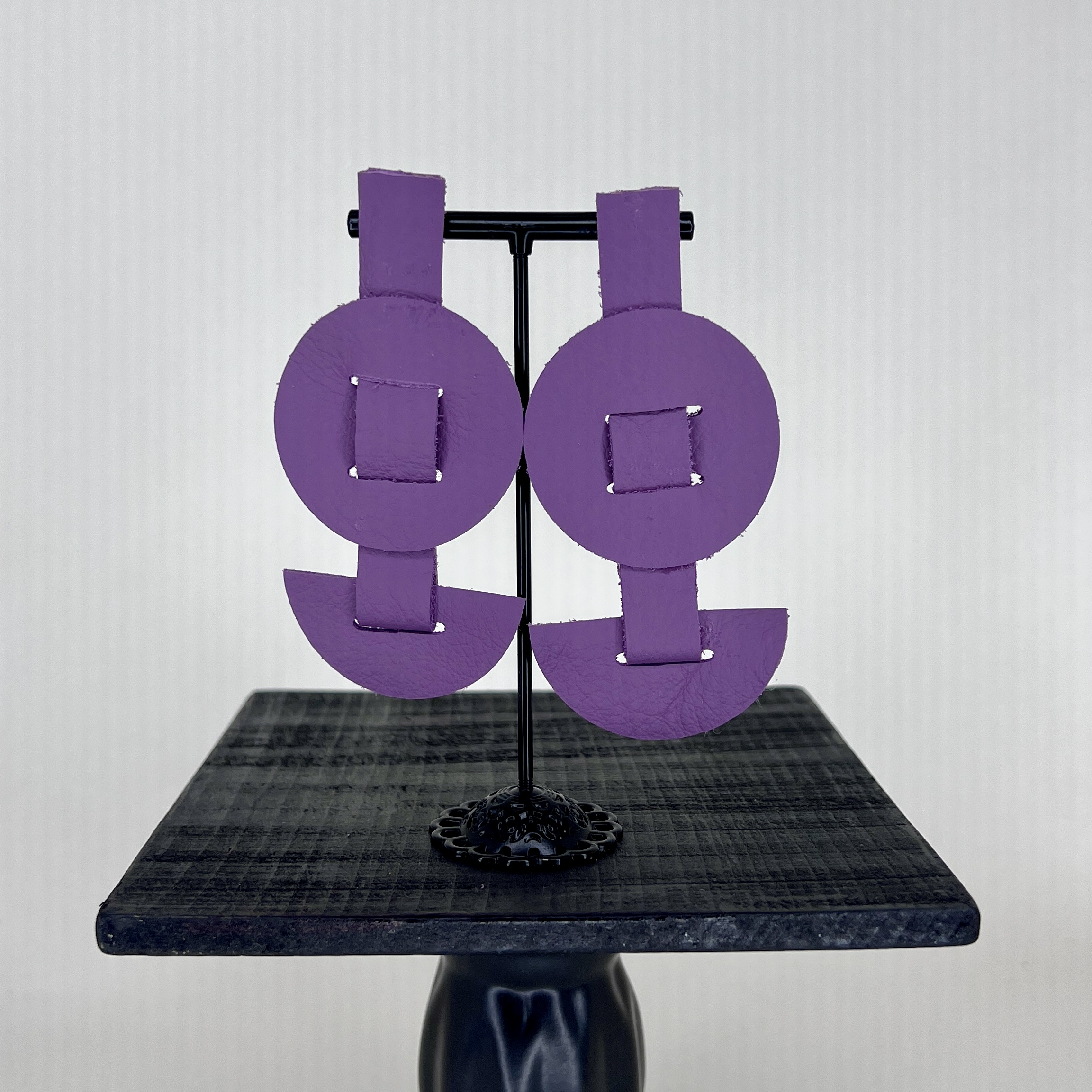 Geo Link Leather Drops